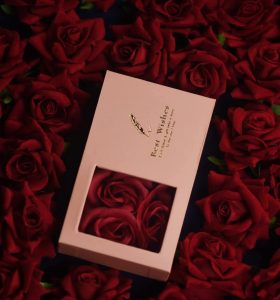 Necklets with gift box - Image 5